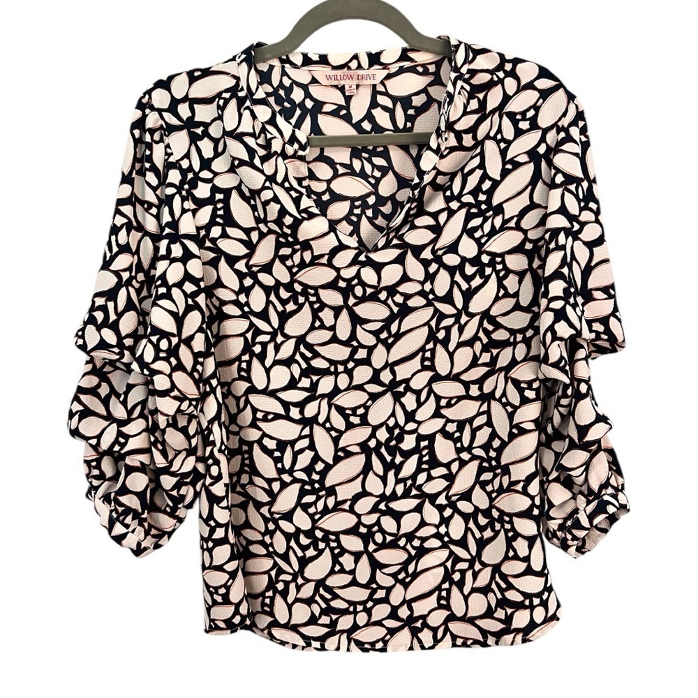 WILLOW DRIVE M Printed Dark Navy White Patterned V-Neck Ruched-Sleeve Top